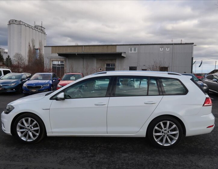 Volkswagen Golf Kombi 1,5 l 96 kw