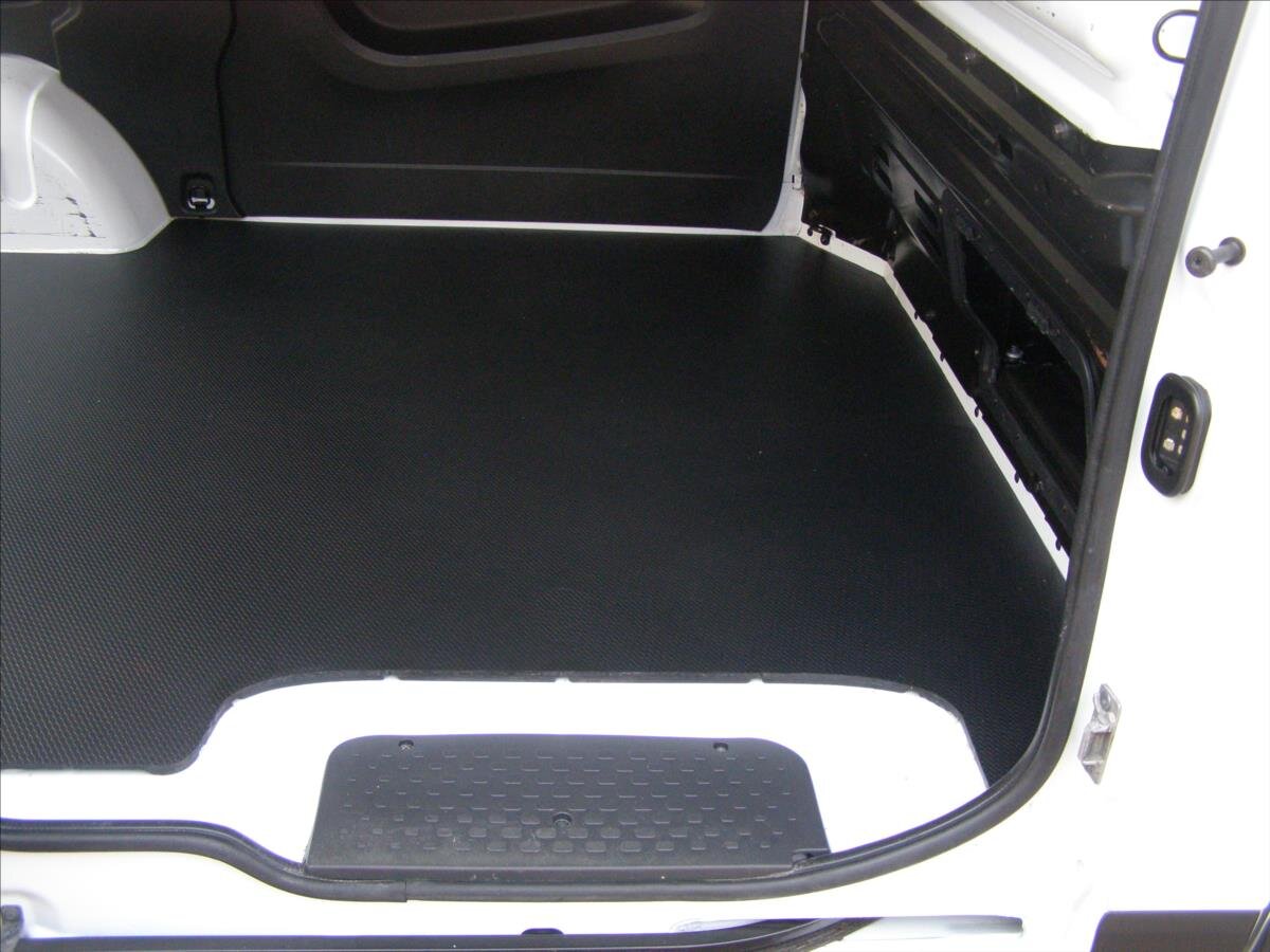 Opel Vivaro Ostatní 1,6 l 89 kw