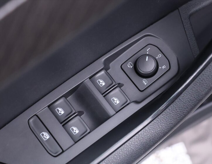 Škoda Karoq SUV 2,0 l 85 kw