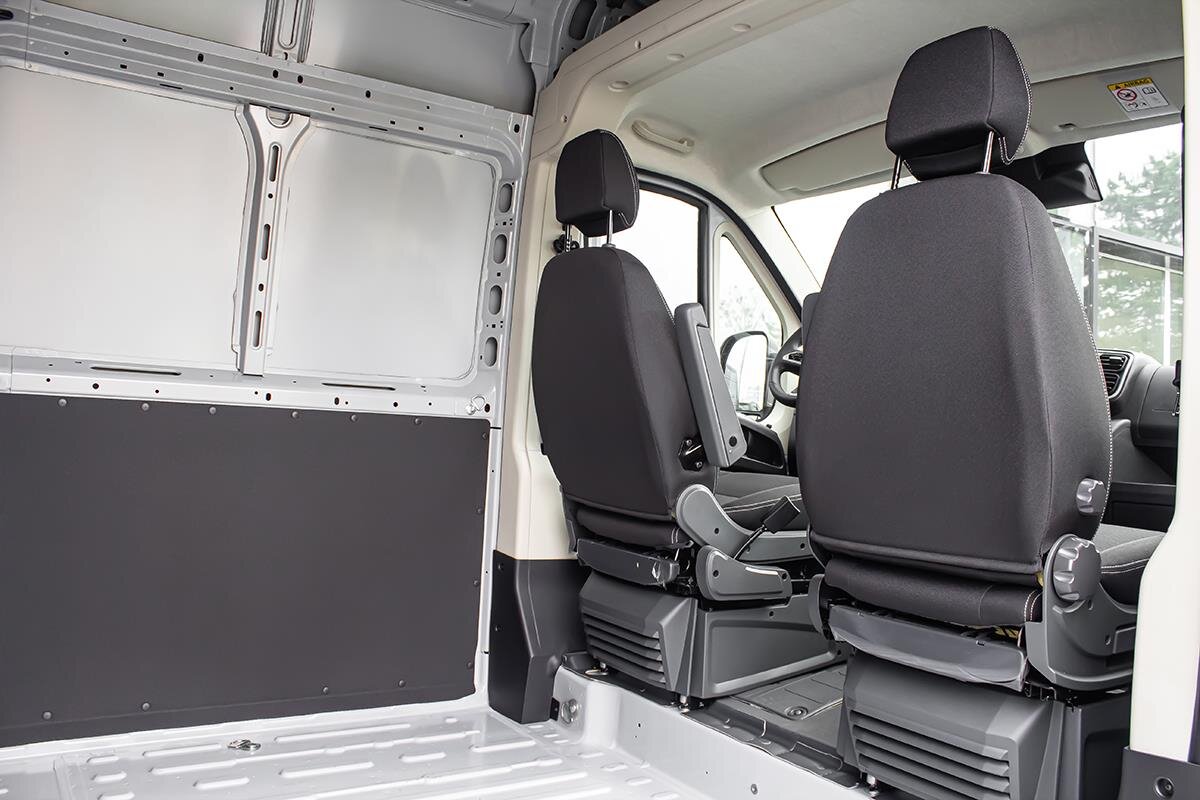 Peugeot Boxer Skříň 2,2 l 132 kw