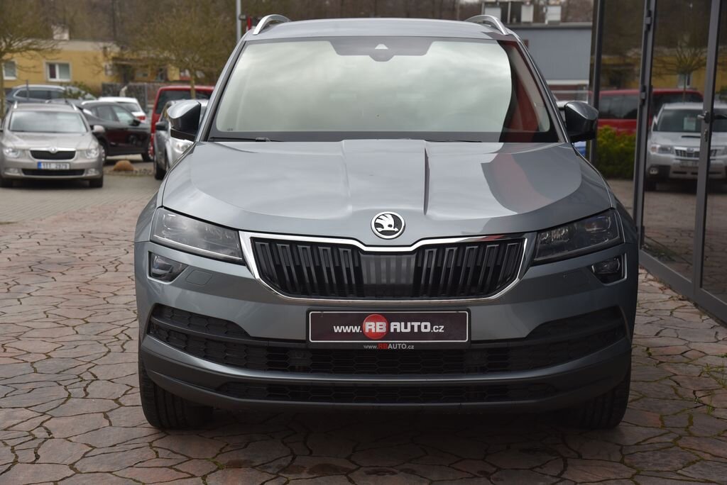 Škoda Karoq SUV / Terénní 1,5 l 110 kw