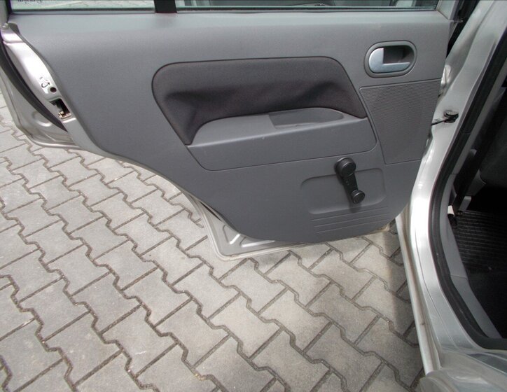 Ford Fusion Hatchback 1,4 l 59 kw