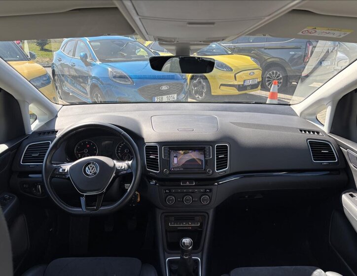 Volkswagen Sharan MPV 1,4 l 110 kw