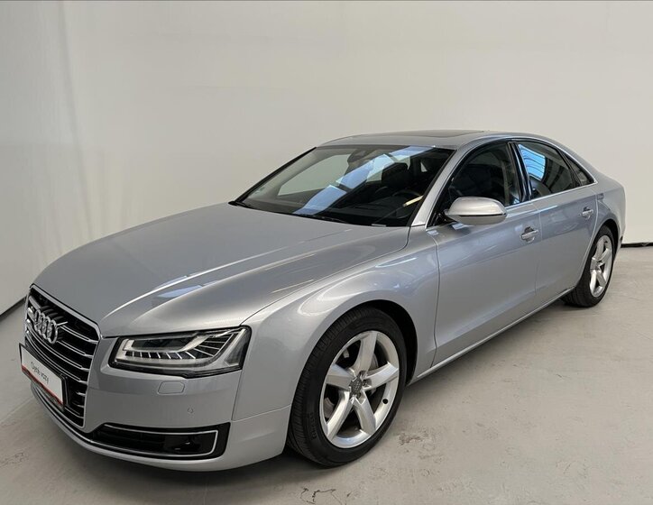 Audi A8 Sedan 3,0 l 190 kw