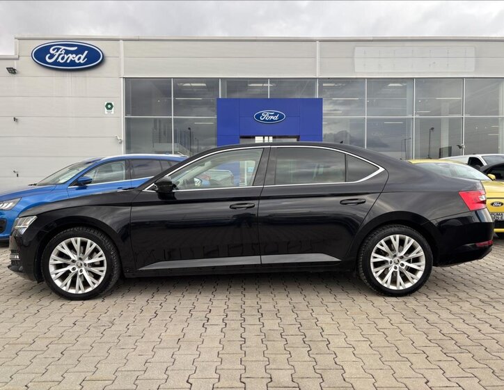 Škoda Superb Sedan / Limuzína 2,0 l 147 kw