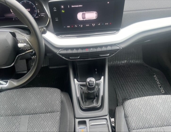 Škoda Octavia 10