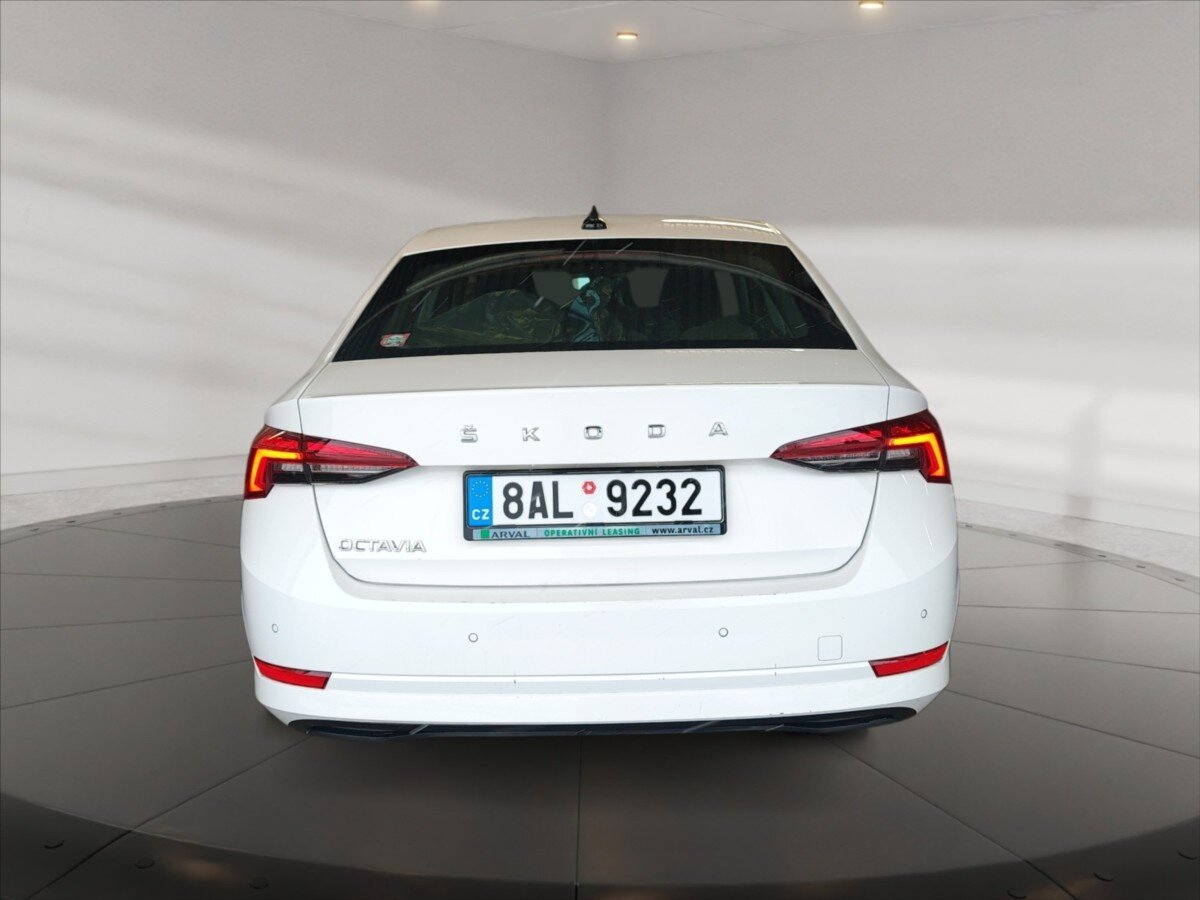 Škoda Octavia Liftback 2,0 l 85 kw