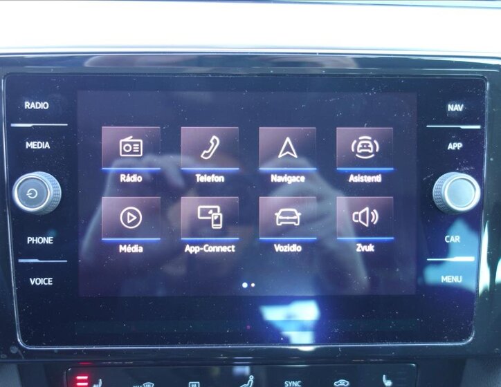 Volkswagen Passat Sedan 2,0 l 110 kw