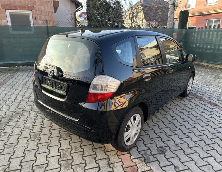 Honda Jazz Hatchback 1,2 l 66 kw