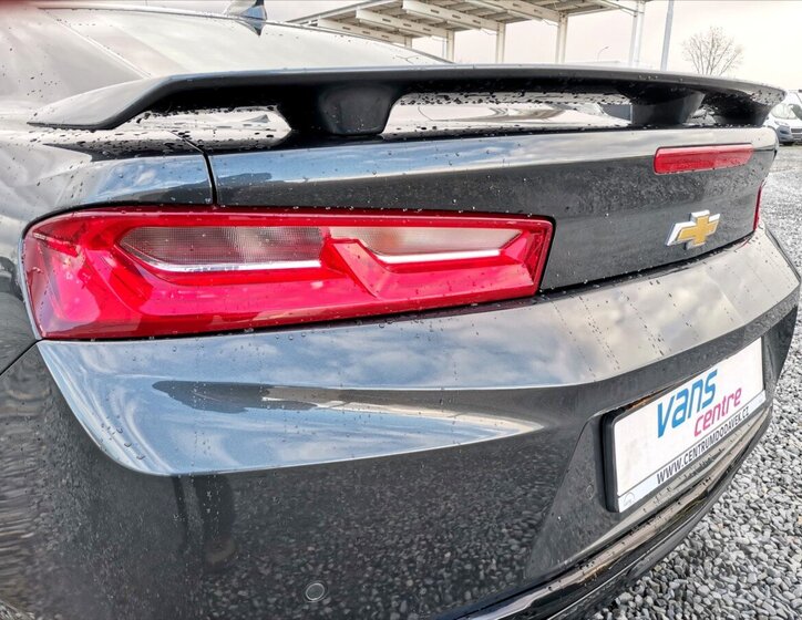 Chevrolet Camaro Kupé 6,2 l 333 kw