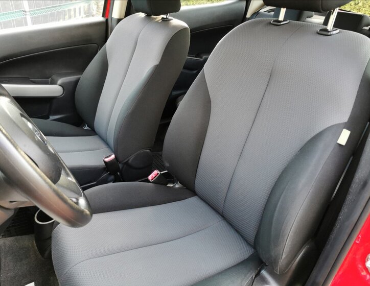 Mazda 2 Hatchback 1,3 l 55 kw