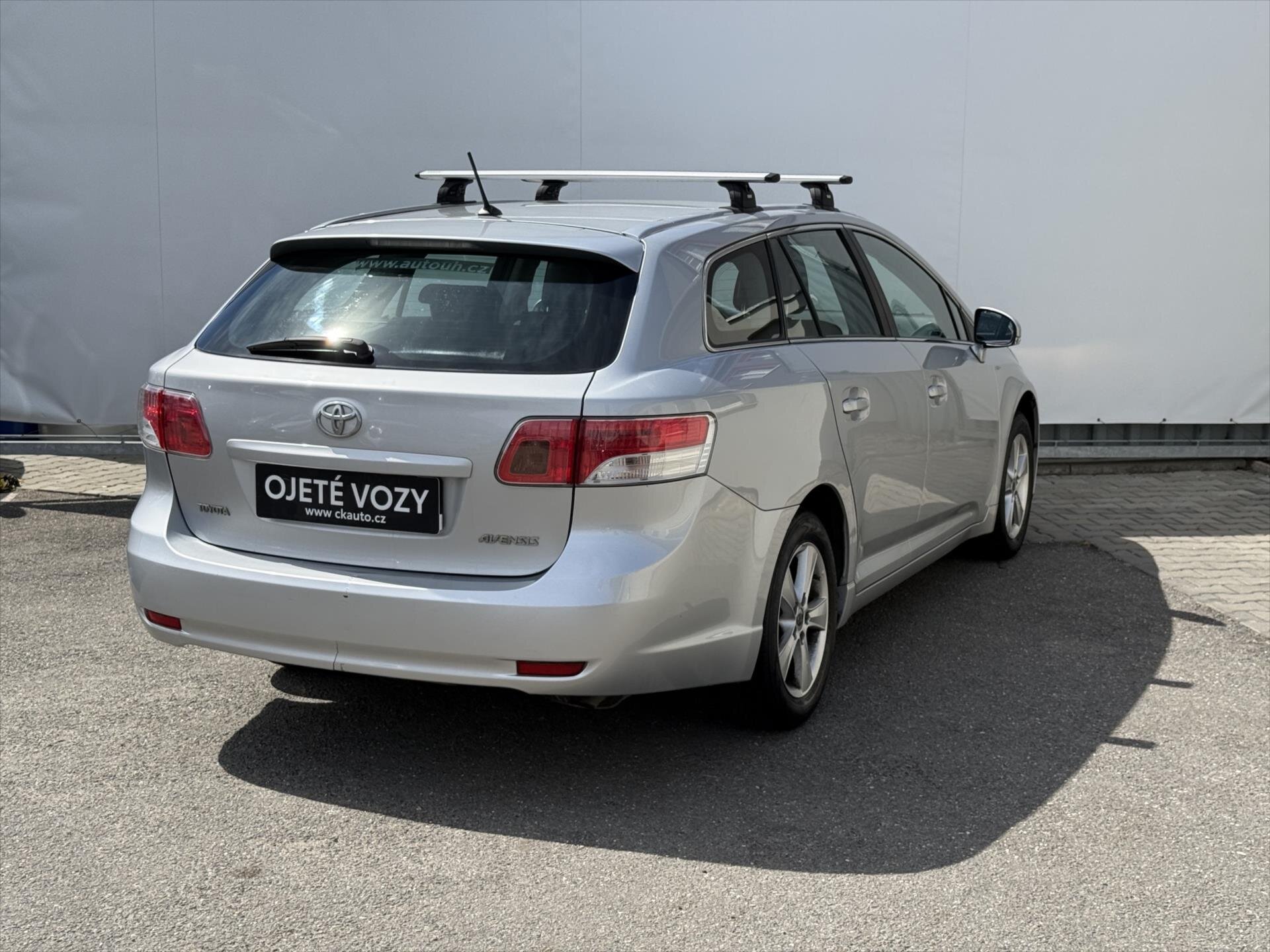 Toyota Avensis Kombi 1,8 l 108 kw