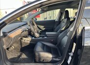 Tesla Model 3 Sedan / Limuzína 0,0 239 kw