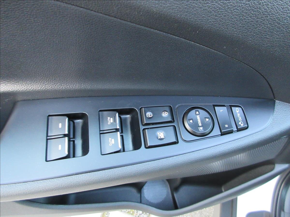 Hyundai Tucson SUV / Terénní 1,6 l 100 kw