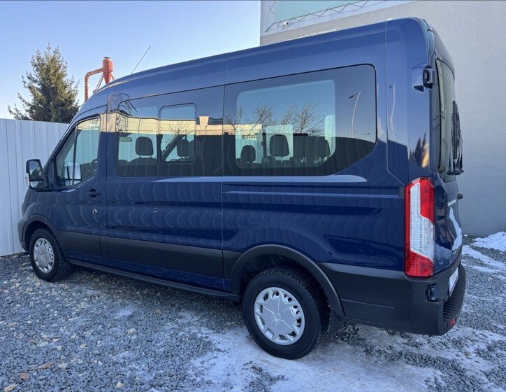 Ford Transit Kombi 2,0 l 96 kw