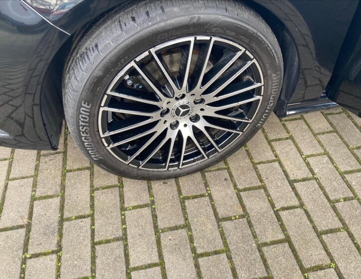 Mercedes-Benz CLA 37