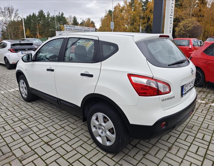 Nissan Qashqai 4