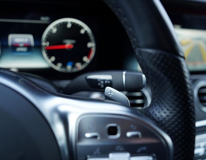 Mercedes-Benz Třídy E Sedan 2,0 l 143 kw