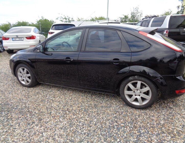 Ford Focus Hatchback 1,6 l 74 kw