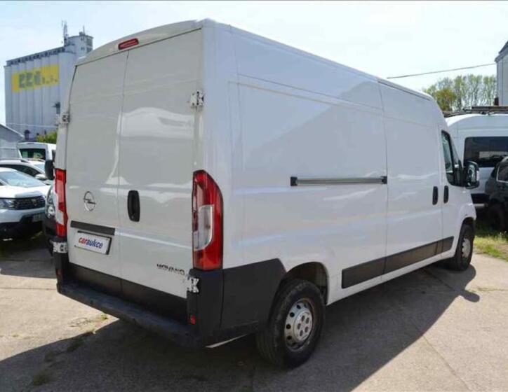 Opel Movano 4