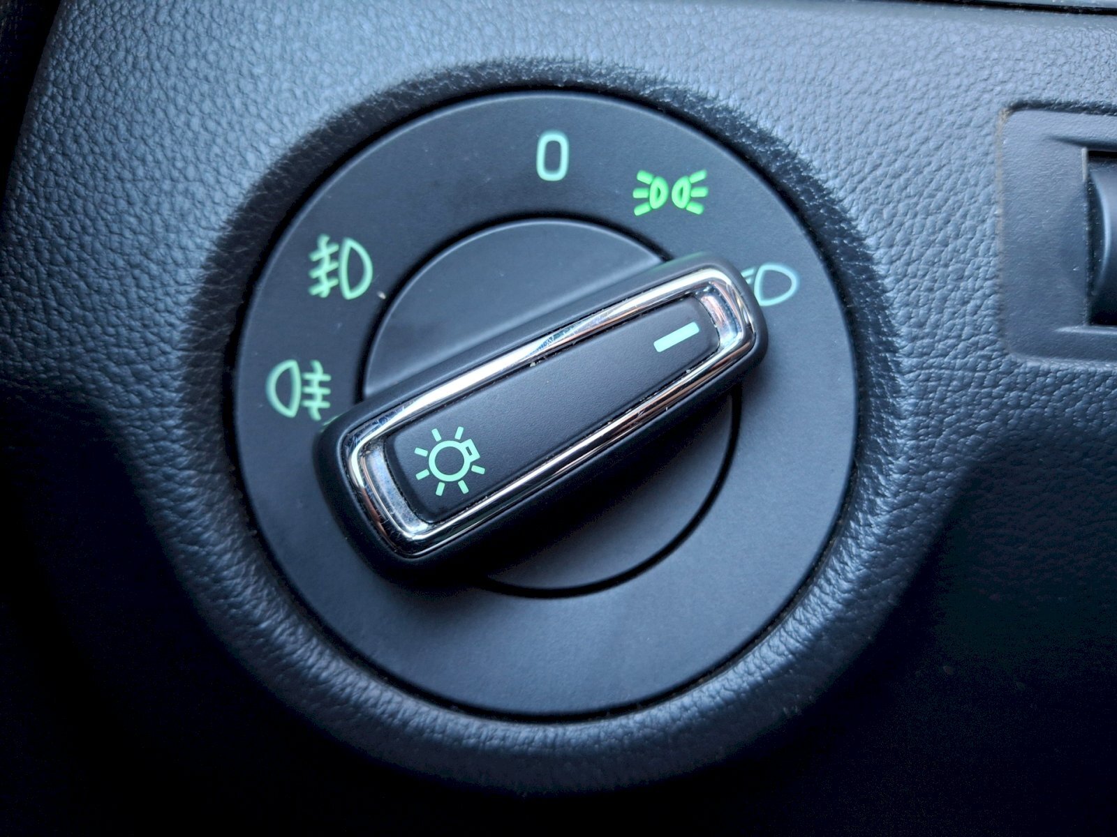 Škoda Rapid Hatchback 1,2 l 66 kw