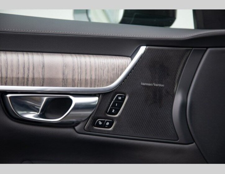 Volvo V90 Kombi 2,0 l 173 kw