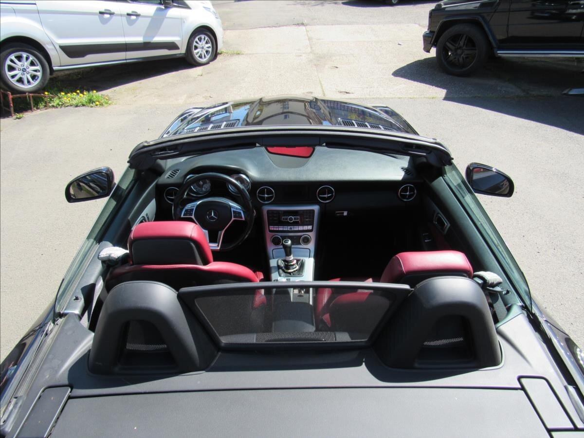 Mercedes-Benz SLK Kabriolet 1,8 l 135 kw