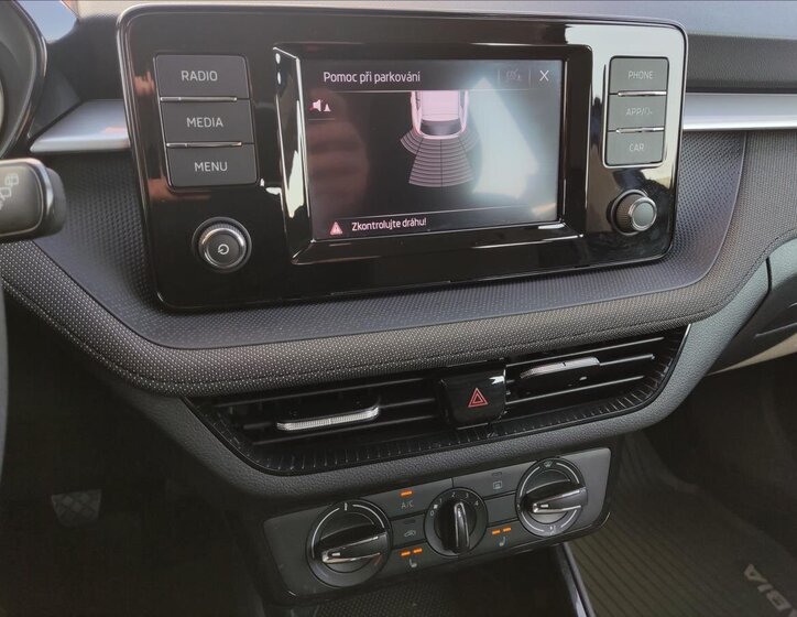 Škoda Fabia Hatchback 999,0 70 kw