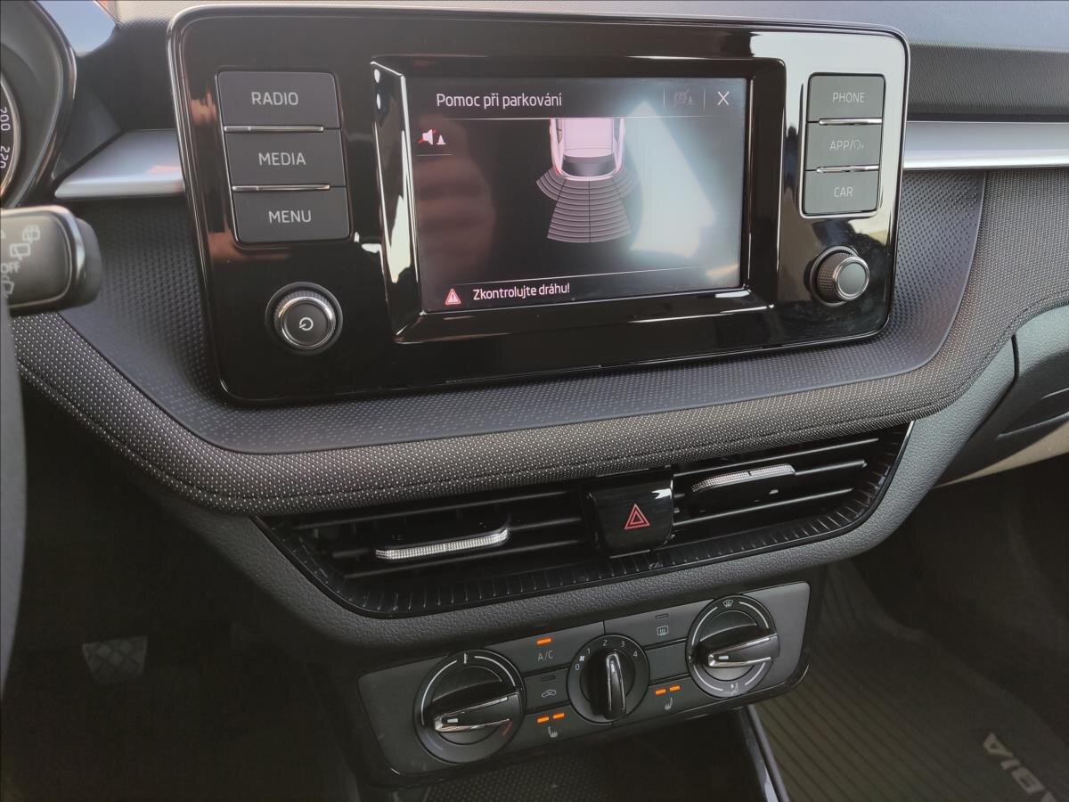 Škoda Fabia Hatchback 999,0 70 kw