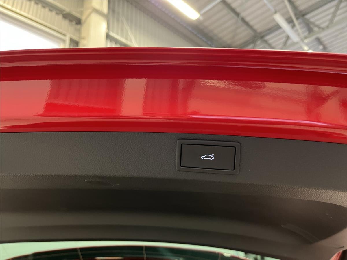 Škoda Karoq SUV 2,0 l 110 kw