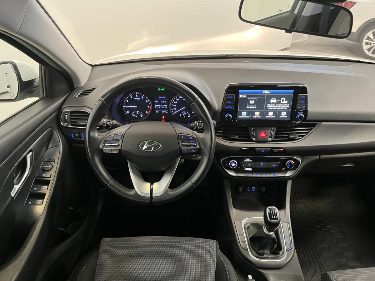 Hyundai i30 Kombi 998,0 88 kw