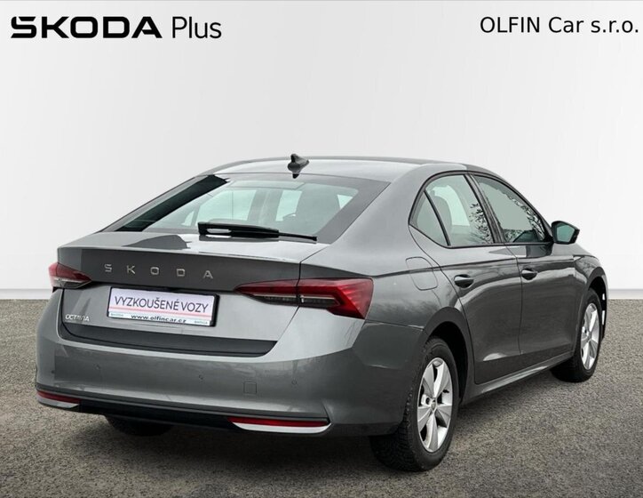 Škoda Octavia Sedan / Limuzína 1,5 l 110 kw