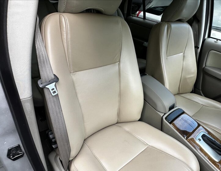 Volvo XC90 SUV / Terénní 2,4 l 120 kw