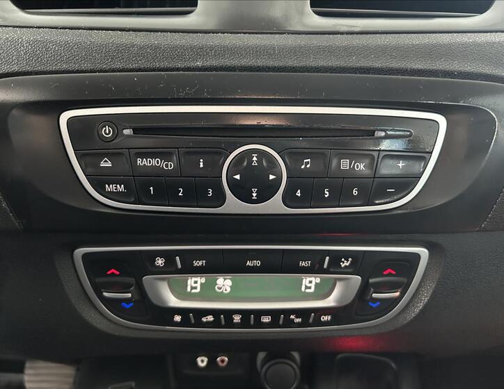 Renault Grand Scénic 18