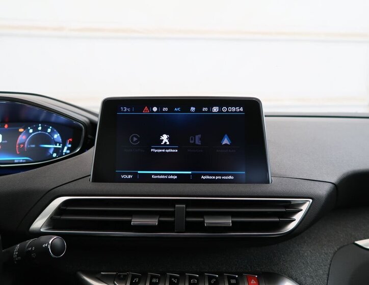 Peugeot 5008 SUV / Terénní 1,2 l 96 kw