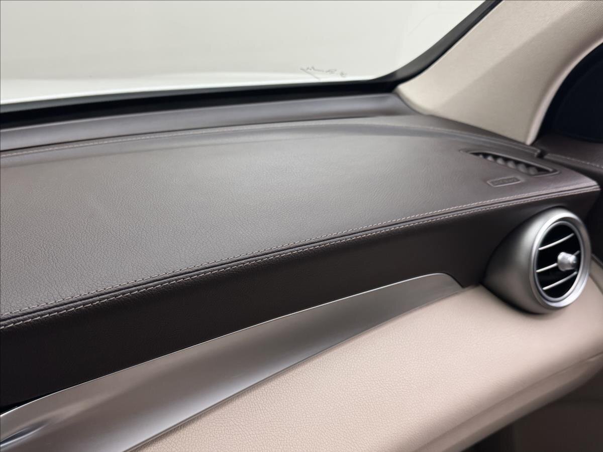 Mercedes-Benz GLC SUV / Terénní 2,1 l 150 kw