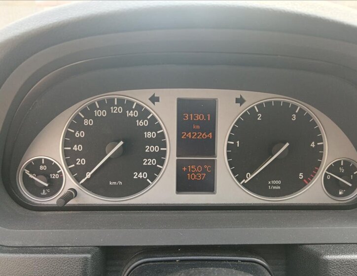 Mercedes-Benz Třídy B MPV 2,0 l 103 kw