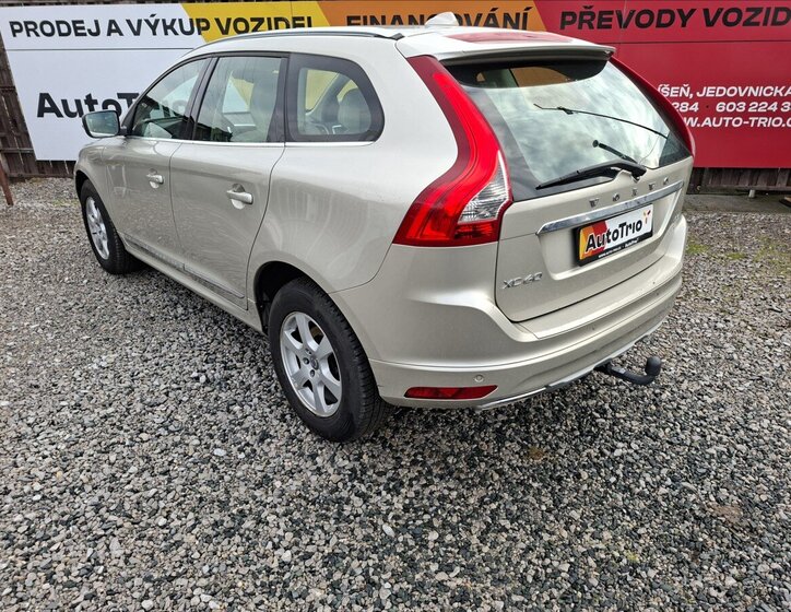 Volvo XC60 Kombi 2,4 l 162 kw
