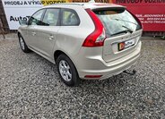 Volvo XC60 Kombi 2,4 l 162 kw