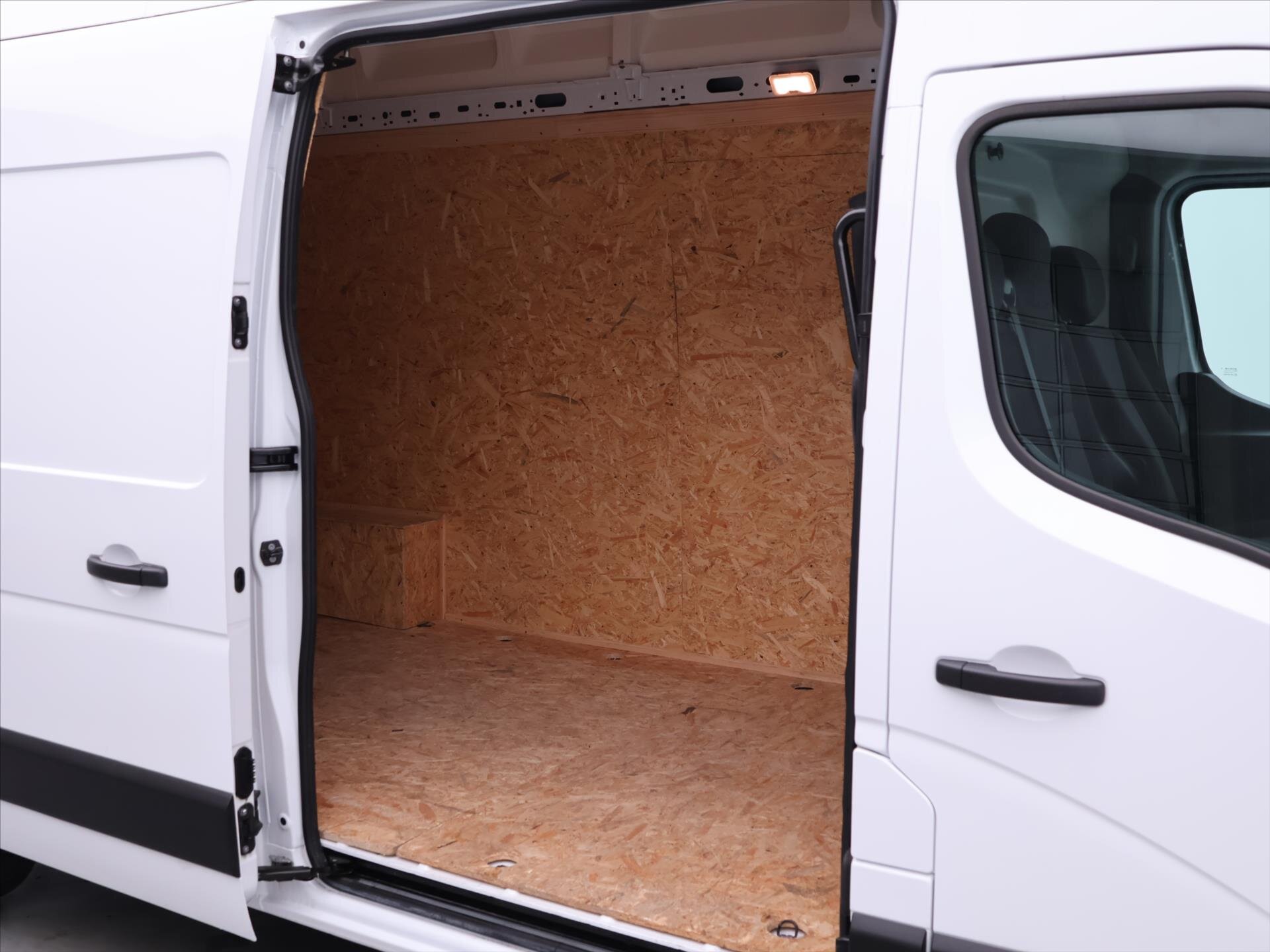 Renault Master Skříň 2,3 l 100 kw