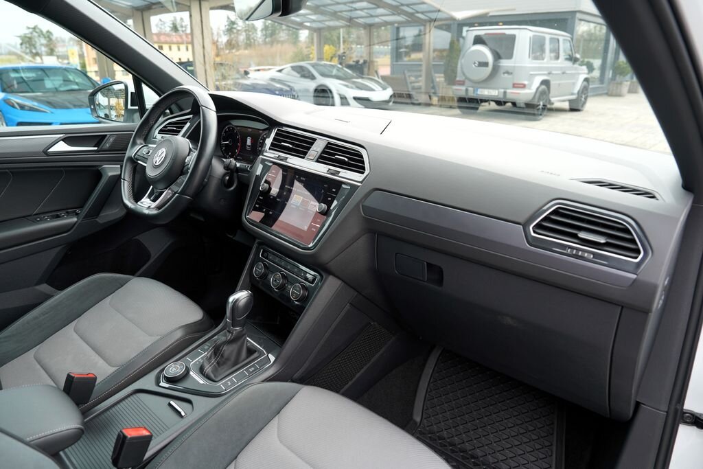 Volkswagen Tiguan SUV / Terénní 2,0 l 169 kw