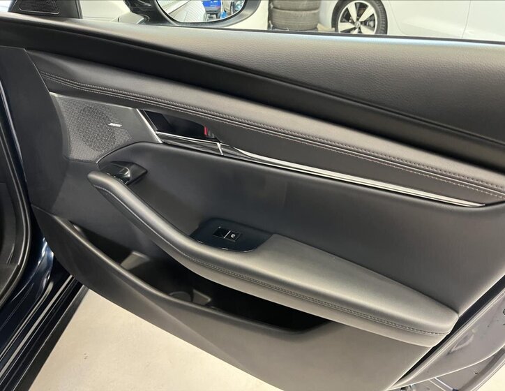 Mazda 3 Hatchback 2,0 l 90 kw