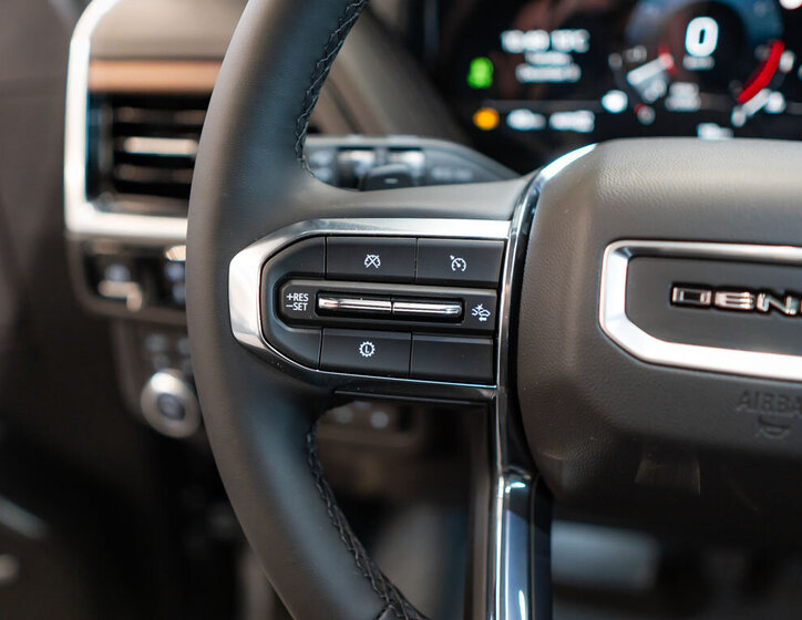 GMC Yukon SUV 6,2 l 313 kw