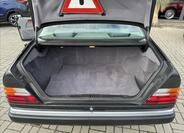 Mercedes-Benz 124 13