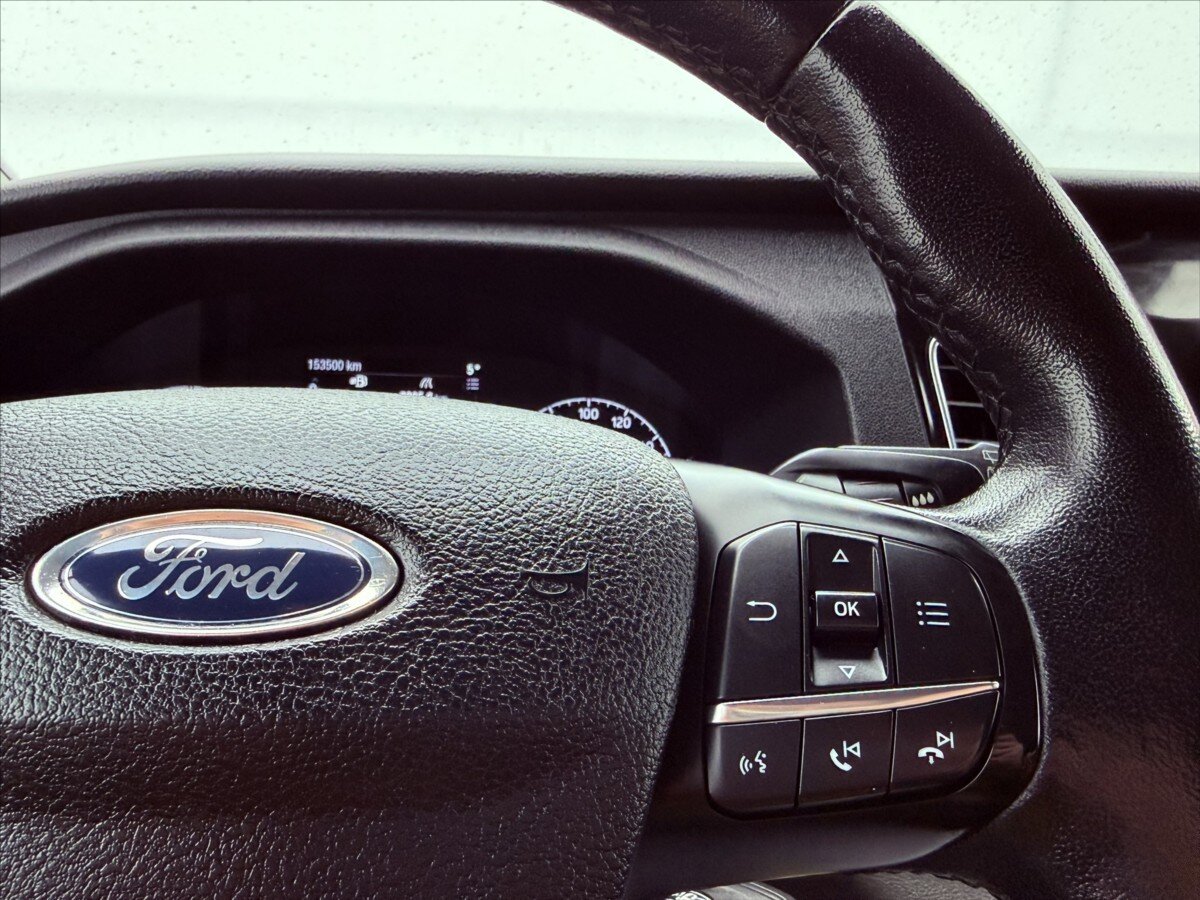 Ford Tourneo Custom MPV 2,0 l 125 kw