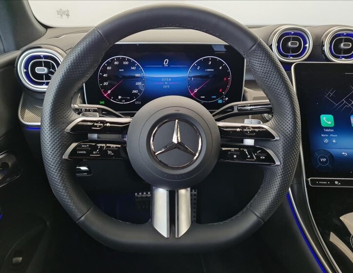 Mercedes-Benz GLC SUV 2,0 l 198 kw