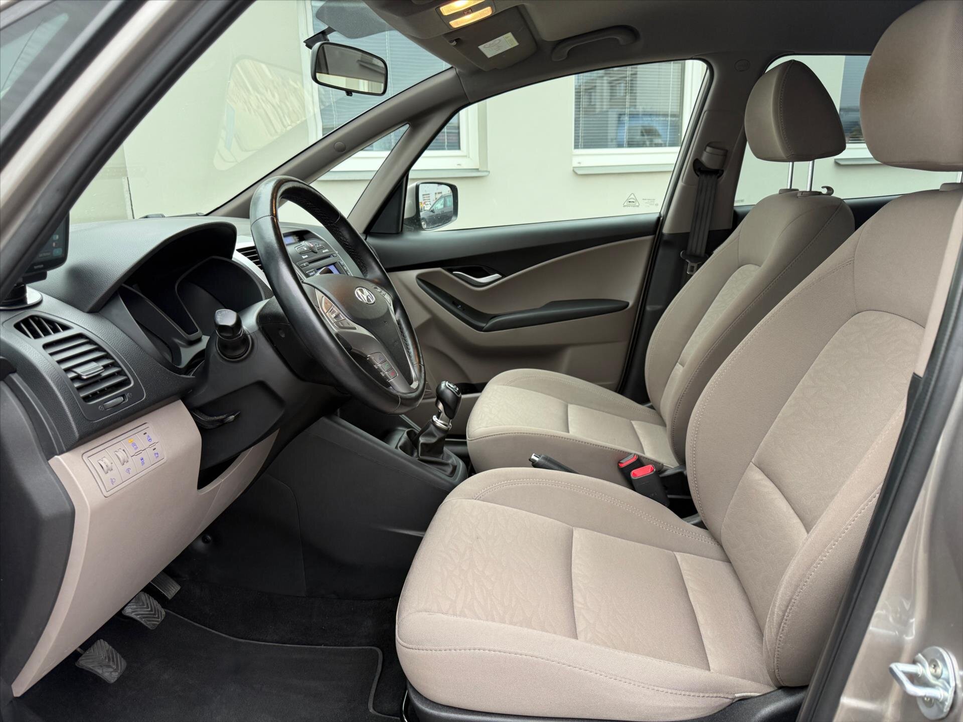 Hyundai ix20 Hatchback 1,6 l 91 kw