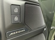 Land Rover Defender SUV / Terénní 3,0 l 184 kw