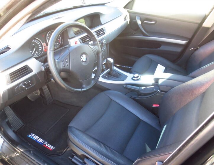 BMW Řada 3 Kombi 2,5 l 160 kw