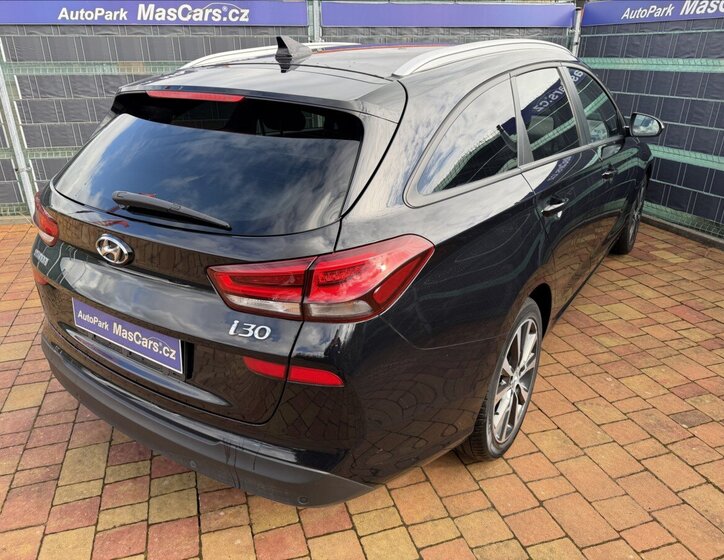 Hyundai i30 Kombi 1,6 l 85 kw
